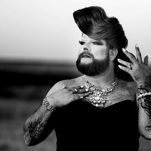 Meet your Posher, Cecilia